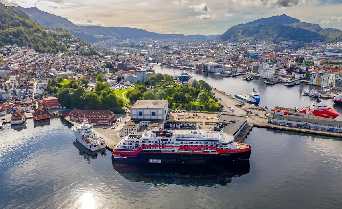 600M To Bryggen-Super Central Bergen 0*,  Norway